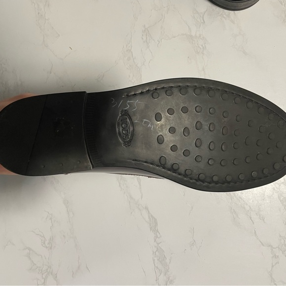 Tod’s Loafers - Picture 6 of 7